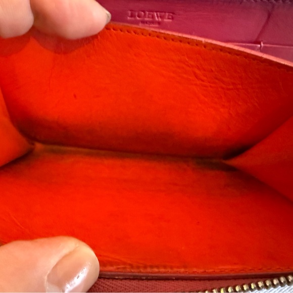 Loewe Dark Pink Compact Leather Wallet - Picture 3 of 4